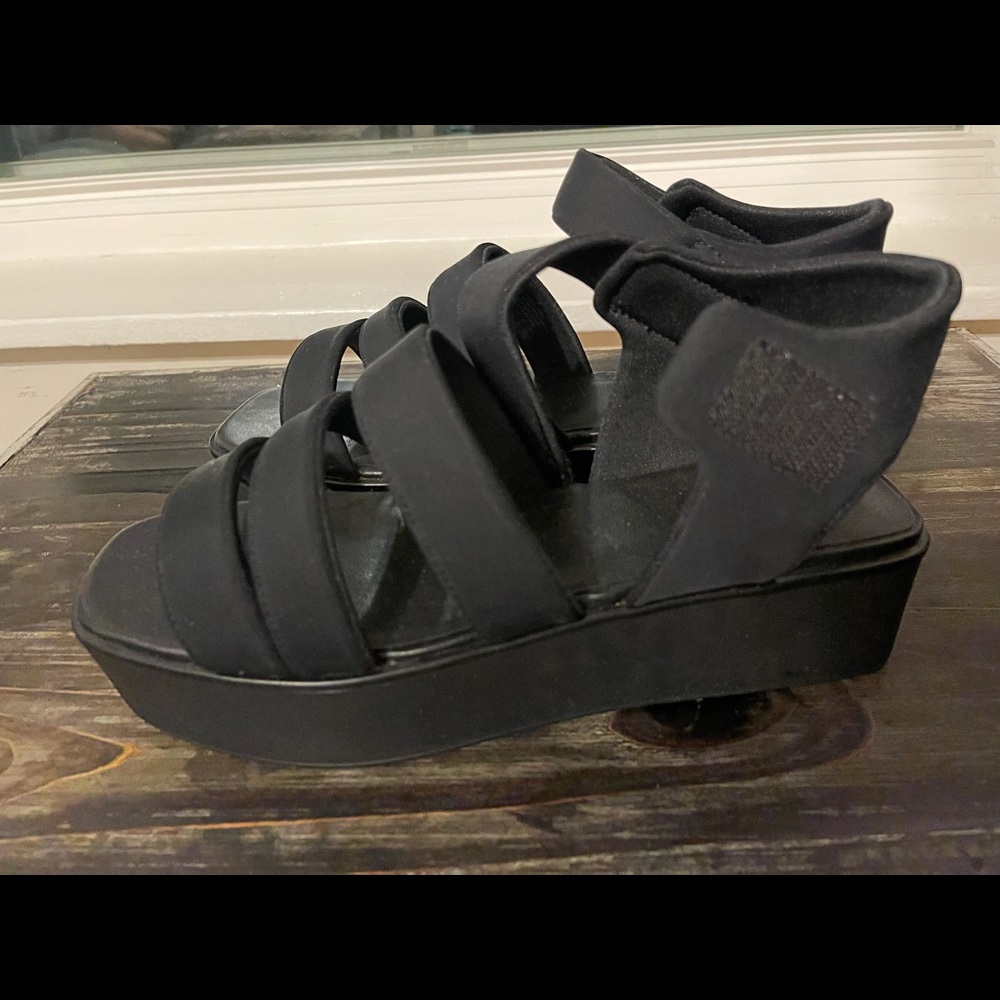 Vegabound sandals